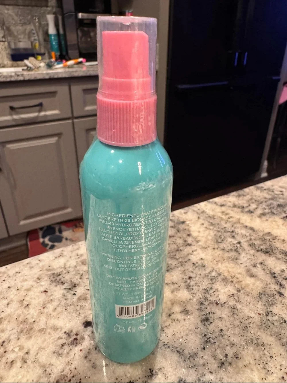 Muse Beach Vibes Long-Lasting Setting Spray - Turquoise & Pink